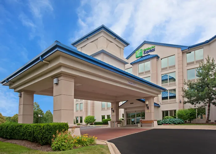 Holiday Inn Express & Suites Chicago-Midway Airport By Ihg