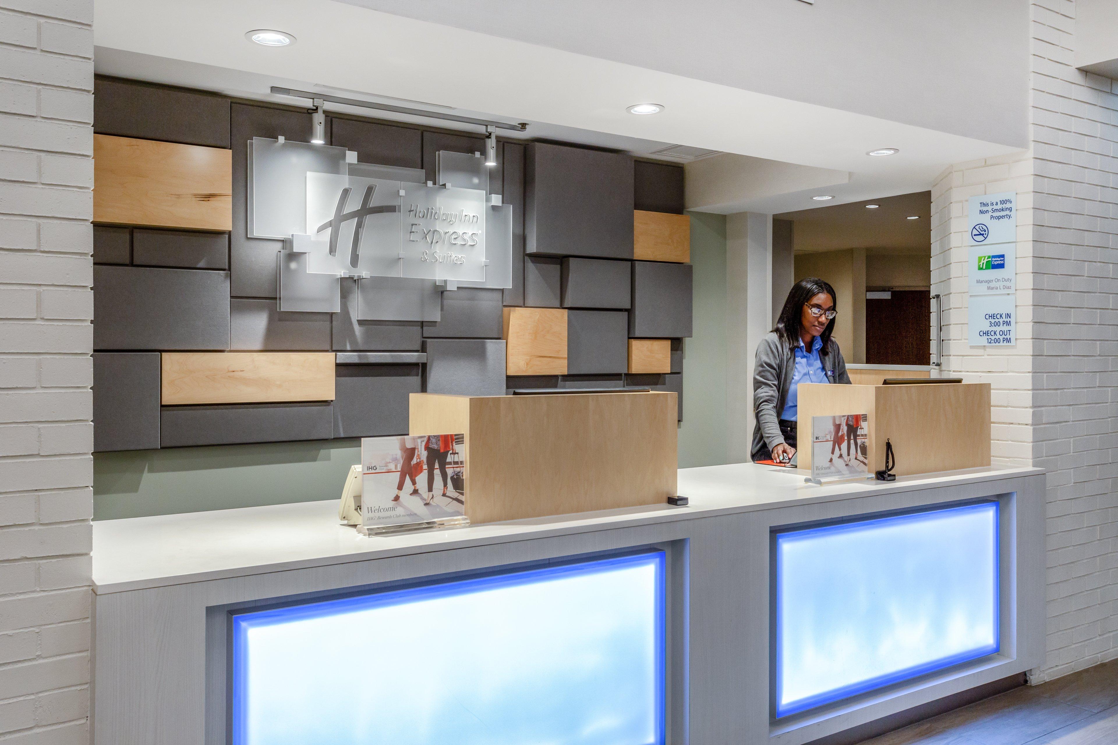 Hotel Express & Chicago-midway Airport By Ihg Bedford Park