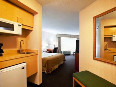 Express & Chicago-midway Airport By Ihg